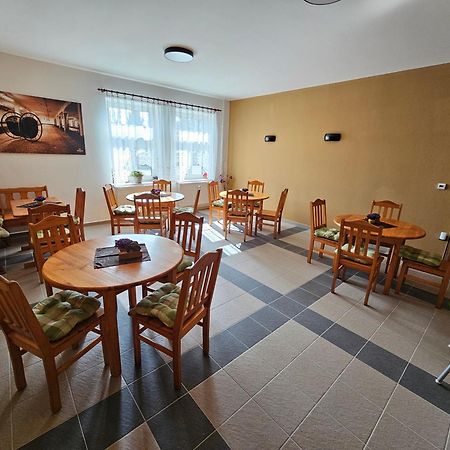 Ubytovani Jerabek Lasenice Bagian luar foto