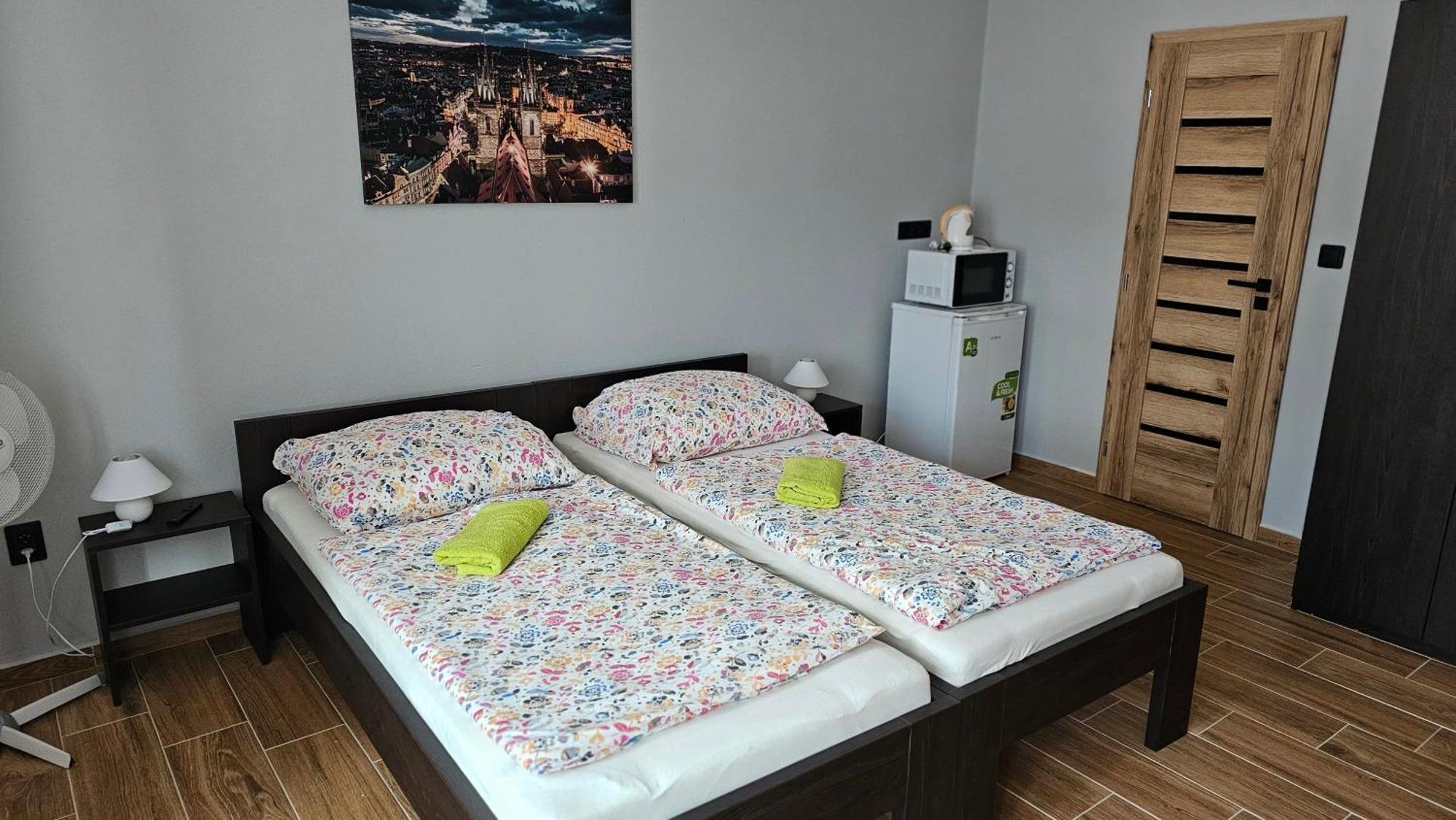 Ubytovani Jerabek Lasenice Bagian luar foto